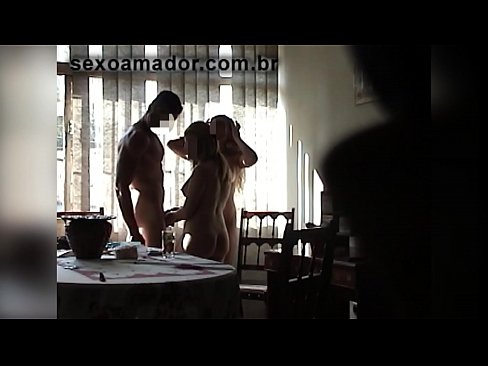 ❤️ Sex friends invite a giant man and a threesome with him ❤ Quality porn at en-gb.wassell.ru ❌️